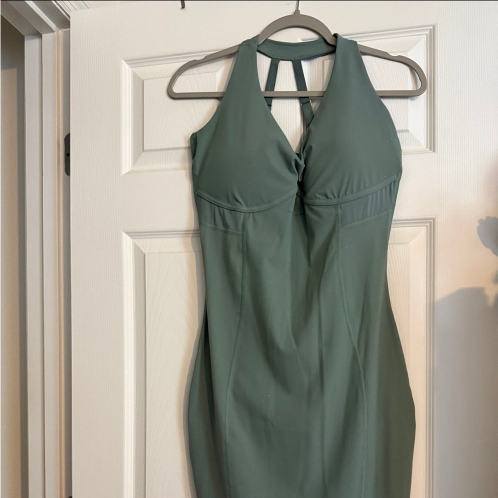 Gymshark x Whitney Simmons Whitney Dress Leaf Green